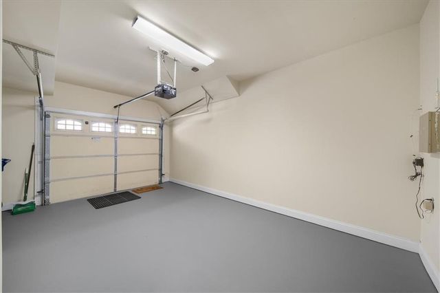 205 16th Street NW 18, Atlanta, GA 30363