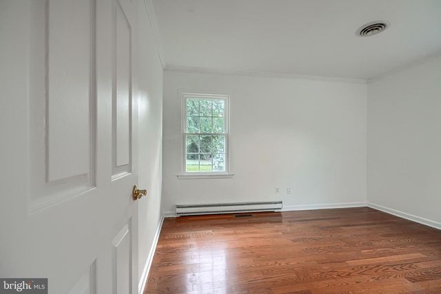 12 THRUWAY DR, Colora, MD 21917