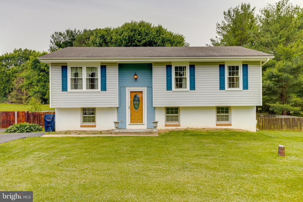 12 THRUWAY DR, Colora, MD 21917