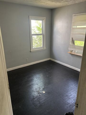 9824 Philip Street, Detroit, MI 48224