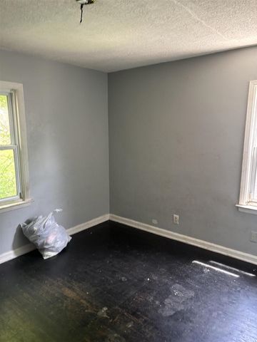 9824 Philip Street, Detroit, MI 48224