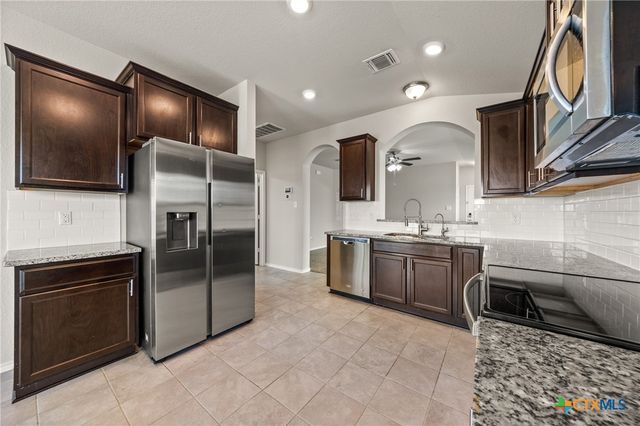 2048 Wigeon Way, Copperas Cove, TX 76522