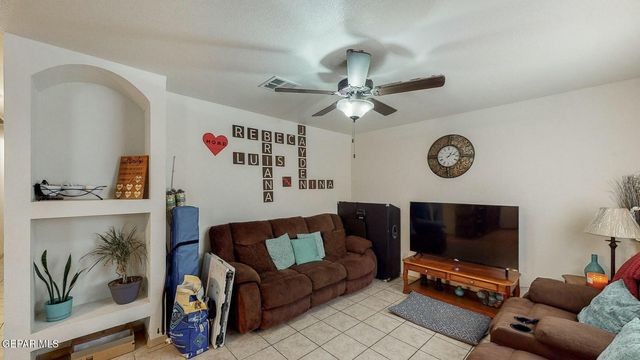 9113 SANDOVAL Court, El Paso, TX 79907