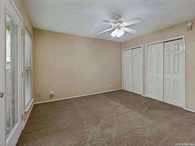 5718 LARKDALE DR, San Antonio, TX 78233