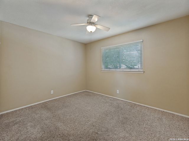 5718 LARKDALE DR, San Antonio, TX 78233