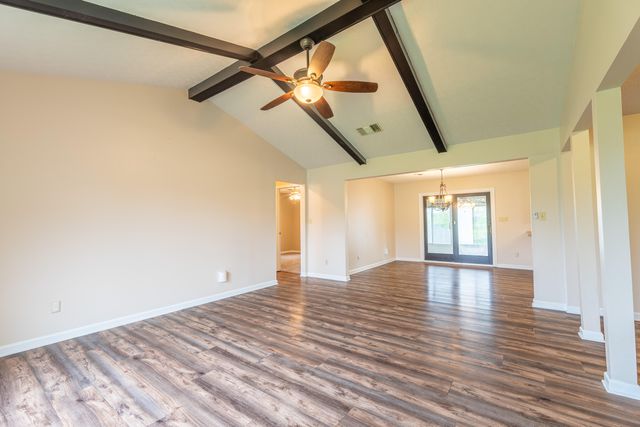 145 Kent Haven Drive, Somerset, KY 42503