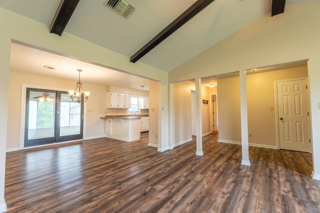 145 Kent Haven Drive, Somerset, KY 42503