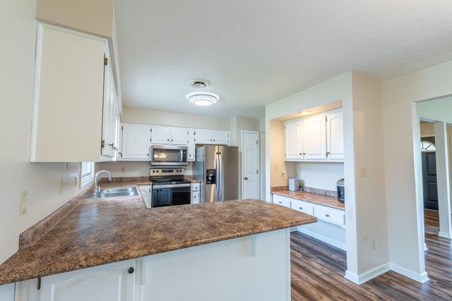 145 Kent Haven Drive, Somerset, KY 42503