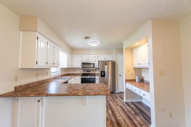 145 Kent Haven Drive, Somerset, KY 42503