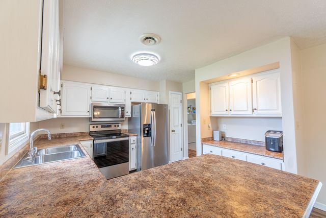 145 Kent Haven Drive, Somerset, KY 42503