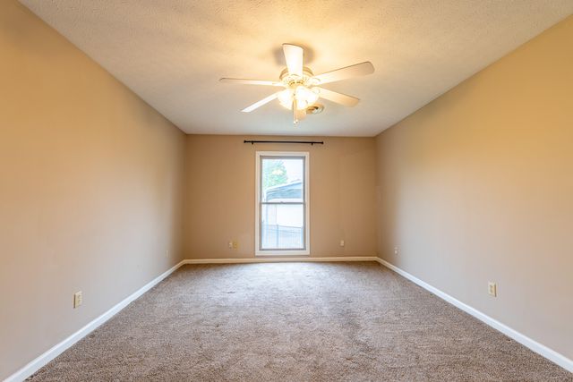 145 Kent Haven Drive, Somerset, KY 42503