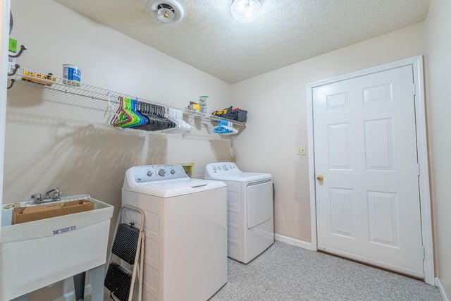 145 Kent Haven Drive, Somerset, KY 42503