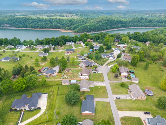 145 Kent Haven Drive, Somerset, KY 42503