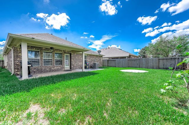 3050 Coreopsis Court, Dickinson, TX 77539