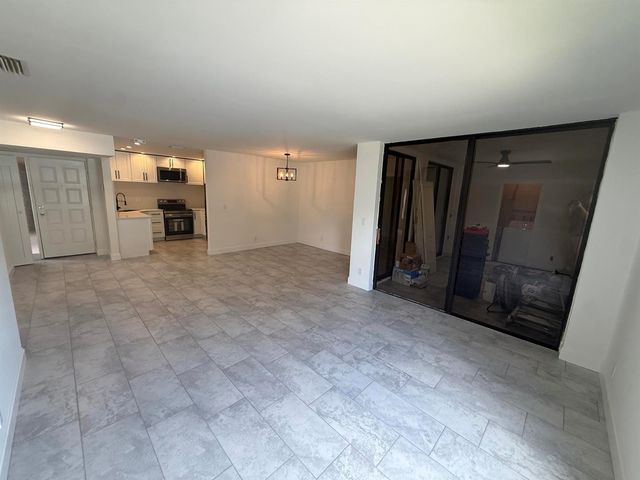 2671 Carambola Circle N 1755, Coconut Creek, FL 33066