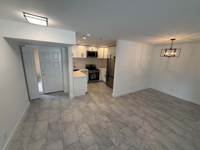 2671 Carambola Circle N 1755, Coconut Creek, FL 33066
