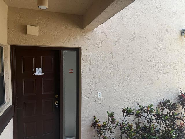 2671 Carambola Circle N 1755, Coconut Creek, FL 33066