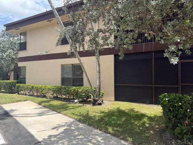 2671 Carambola Circle N 1755, Coconut Creek, FL 33066