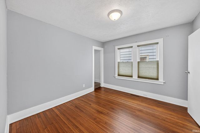 228 Tonti Street, South Bend, IN 46617