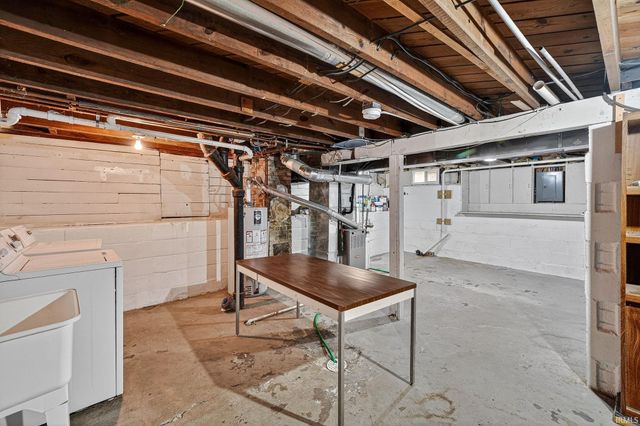 228 Tonti Street, South Bend, IN 46617