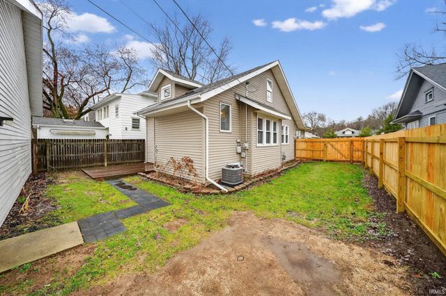 228 Tonti Street, South Bend, IN 46617