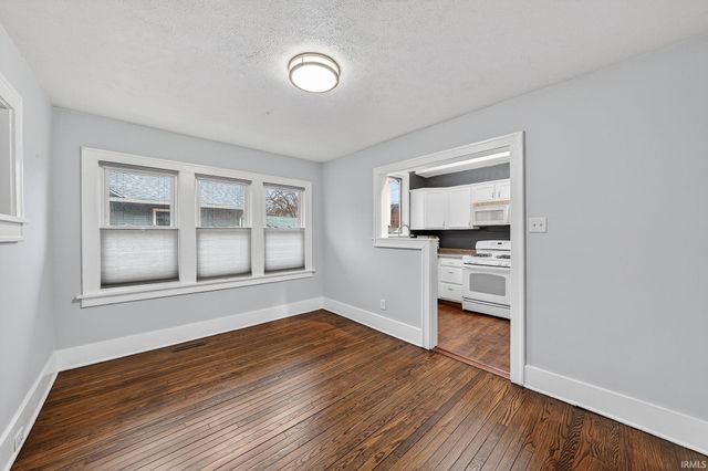 228 Tonti Street, South Bend, IN 46617