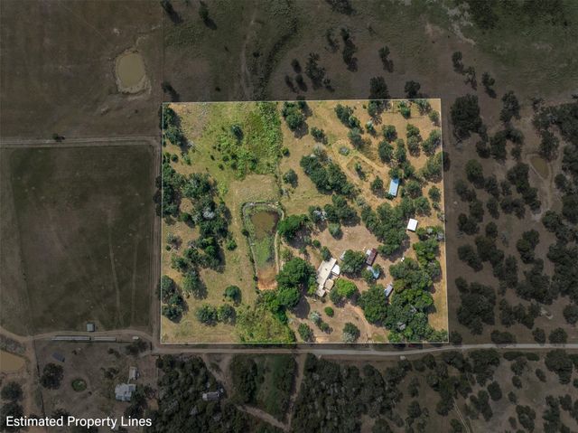 179 Stiewert Ln, Paige, TX 78659