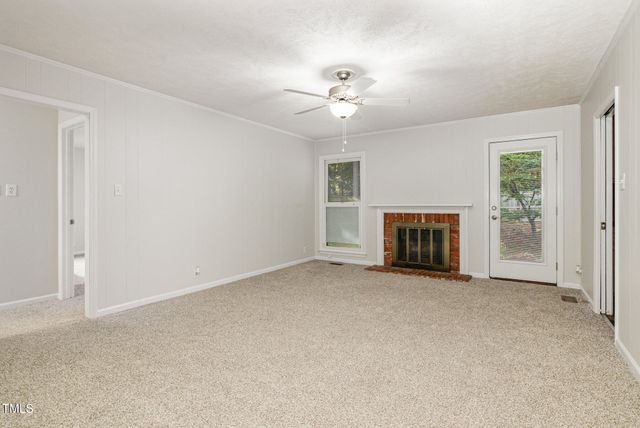2425 Torcross Drive, Fayetteville, NC 28304