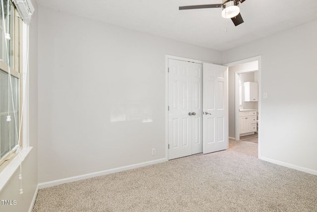 2425 Torcross Drive, Fayetteville, NC 28304