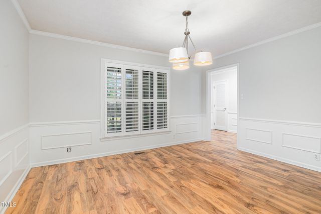 2425 Torcross Drive, Fayetteville, NC 28304