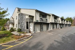 44 Hart Dr, West Orange Twp., NJ 07052