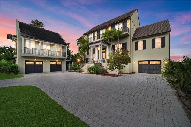 6438 HOLLYWOOD BOULEVARD, Sarasota, FL 34231