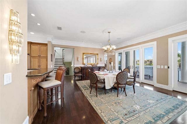 6438 HOLLYWOOD BOULEVARD, Sarasota, FL 34231