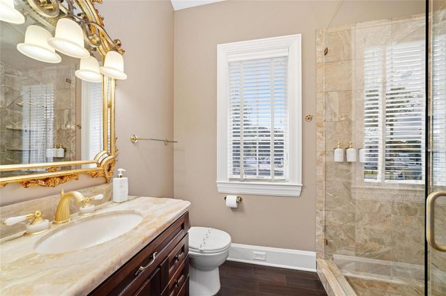 6438 HOLLYWOOD BOULEVARD, Sarasota, FL 34231