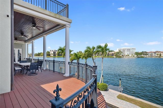 6438 HOLLYWOOD BOULEVARD, Sarasota, FL 34231