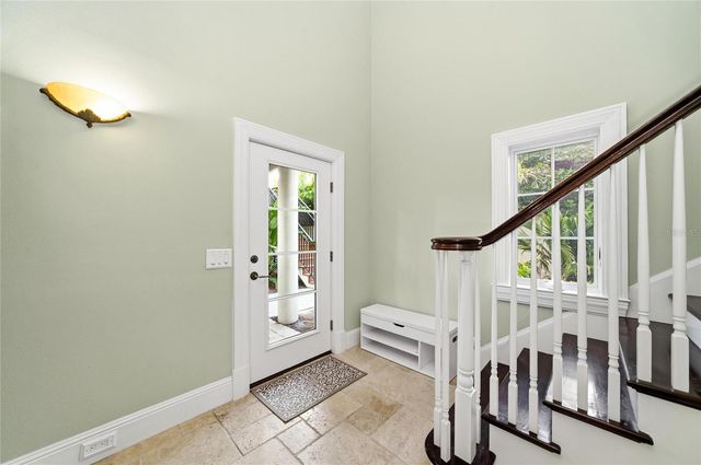 6438 HOLLYWOOD BOULEVARD, Sarasota, FL 34231