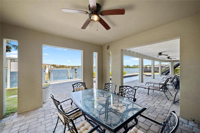 6438 HOLLYWOOD BOULEVARD, Sarasota, FL 34231