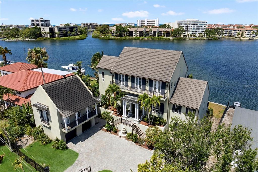 6438 HOLLYWOOD BOULEVARD, Sarasota, FL 34231