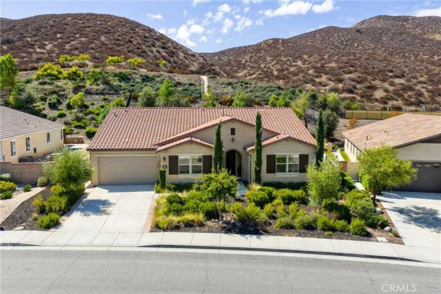 24347 Ponderosa Ln, Menifee, CA 92584