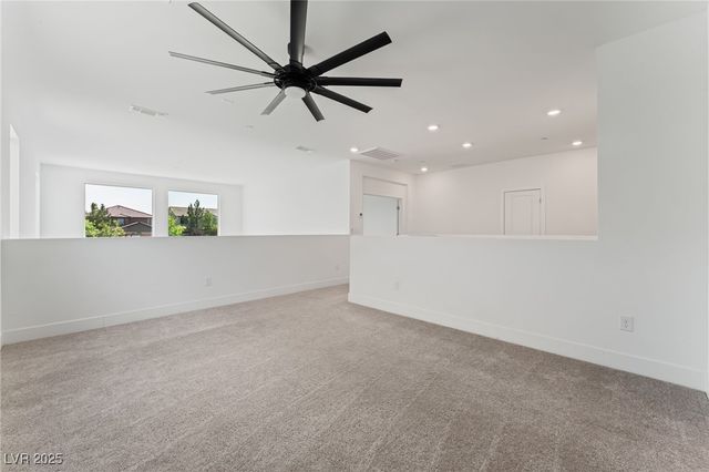 9993 Birch Knoll Avenue, Las Vegas, NV 89166