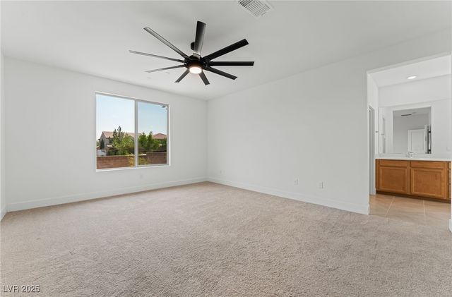 9993 Birch Knoll Avenue, Las Vegas, NV 89166