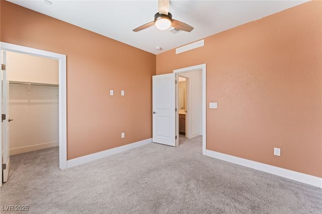 9993 Birch Knoll Avenue, Las Vegas, NV 89166