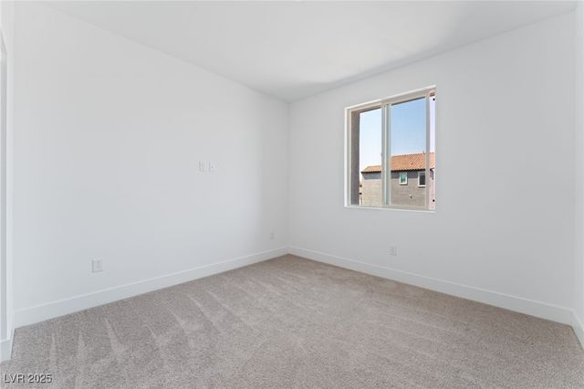 9993 Birch Knoll Avenue, Las Vegas, NV 89166