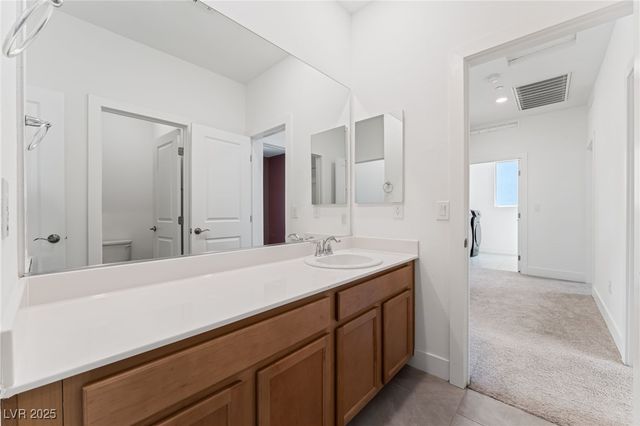 9993 Birch Knoll Avenue, Las Vegas, NV 89166