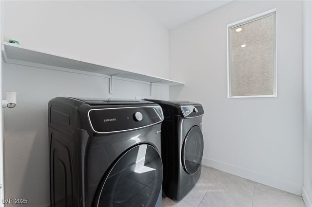 9993 Birch Knoll Avenue, Las Vegas, NV 89166