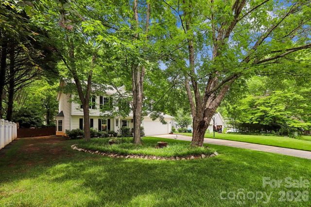 3009 Oakcroft Drive, Matthews, NC 28105