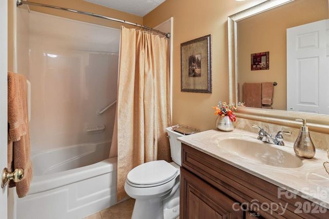 3009 Oakcroft Drive, Matthews, NC 28105