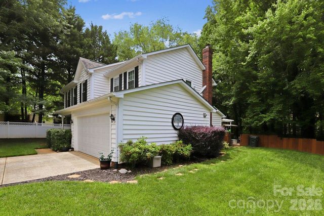 3009 Oakcroft Drive, Matthews, NC 28105
