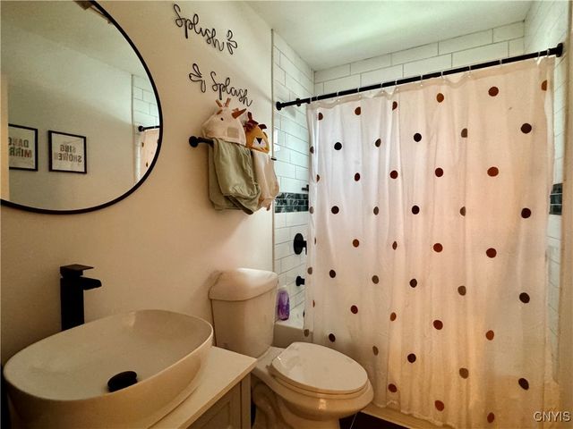 244 Thieme Place, Utica, NY 13502