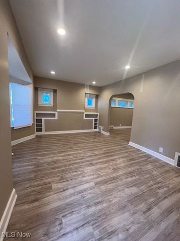 12208 Ingomar Avenue, Cleveland, OH 44108